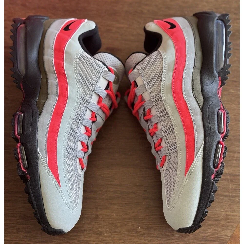 Men’s Size 11 Nike Air Max 95 G Golf Light Silver Bright Crimson HV4696-003 NIB
